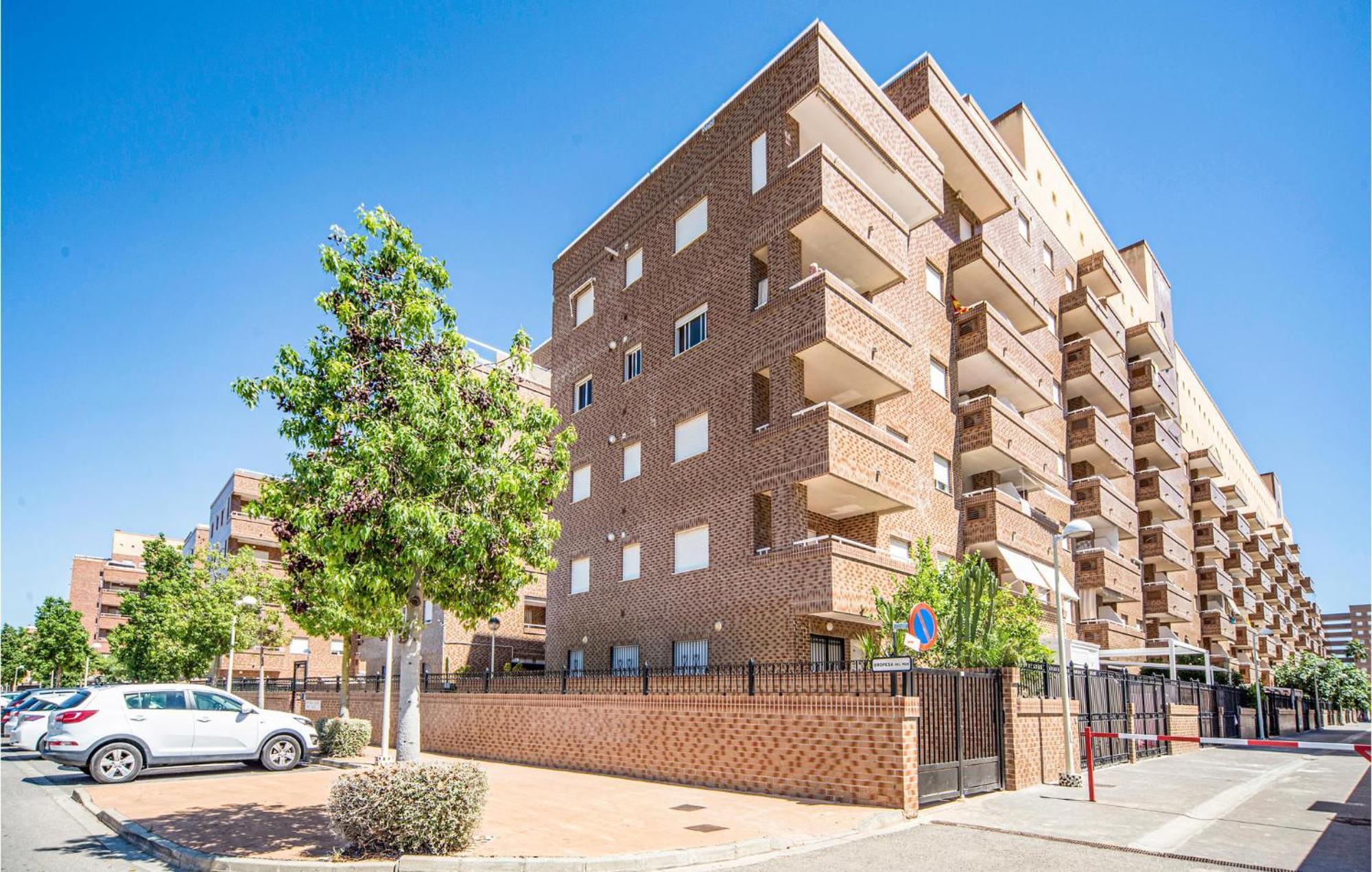 2 Bedroom Lovely Apartment In Oropesa Del Mar Exterior foto